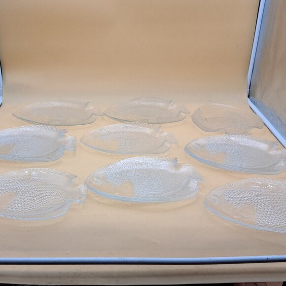 Set of 6 Arcoroc Glass Fish Plates - Picture 4 of 11